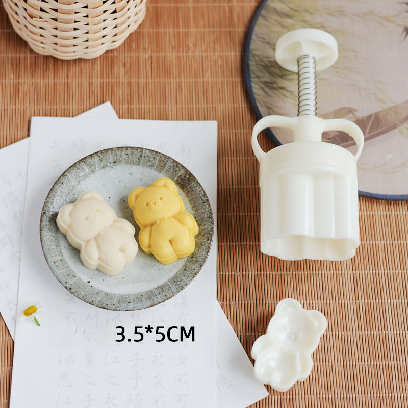 Bear Shaped Hand Pressed Mung Bean Cake Mold