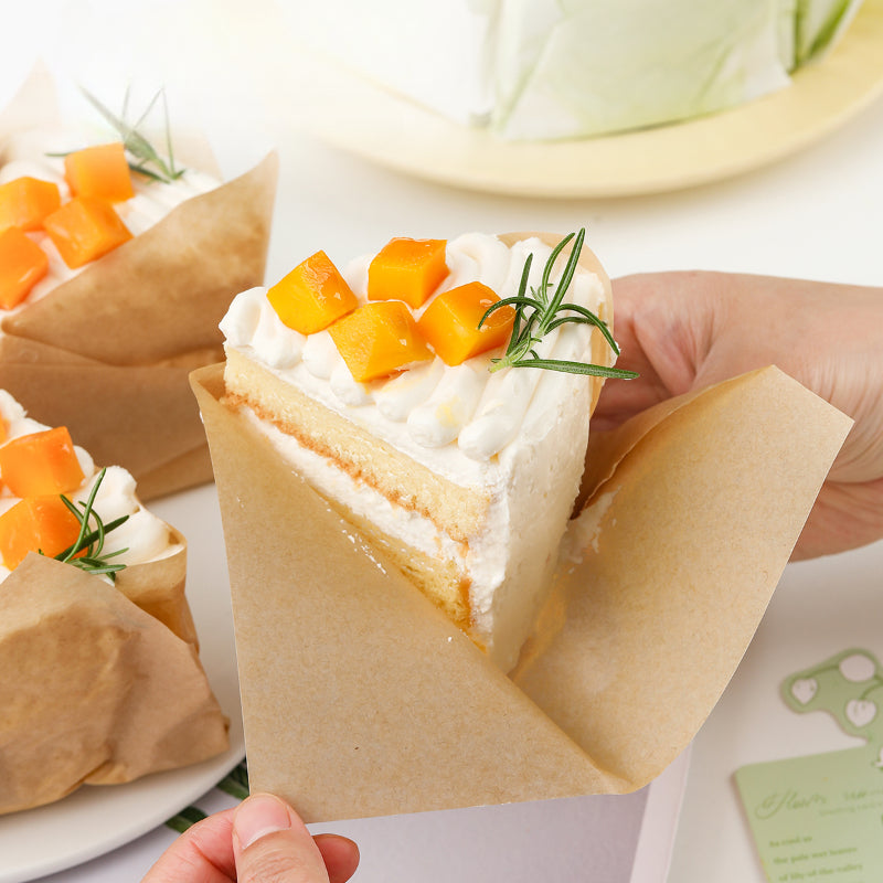 100pcs Wax Paper Sheets for Separating Cakes